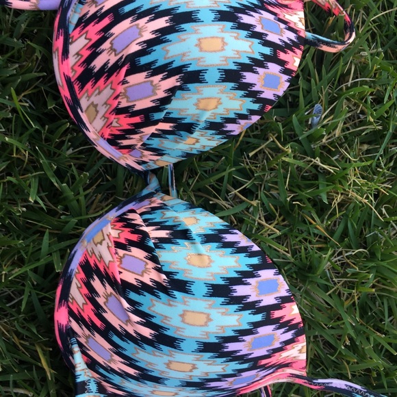 PRICEDROP Sexycute 👄👙Victoria secret bikini swim - Picture 6 of 9